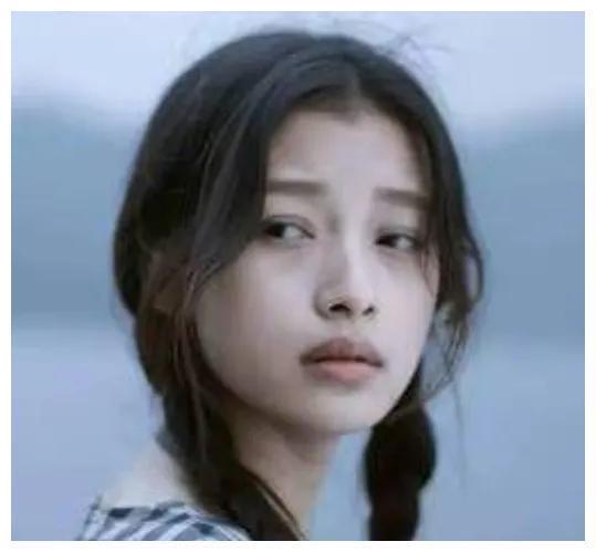 吃瓜娱乐太太是谁扮演的,揭秘“吃瓜娱乐太太”幕后扮演者