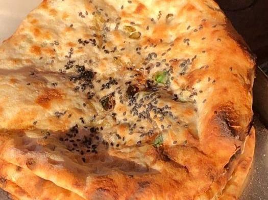 娱乐吃瓜酱烧饼视频下载